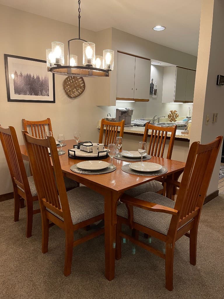 Place settings on the dining table
