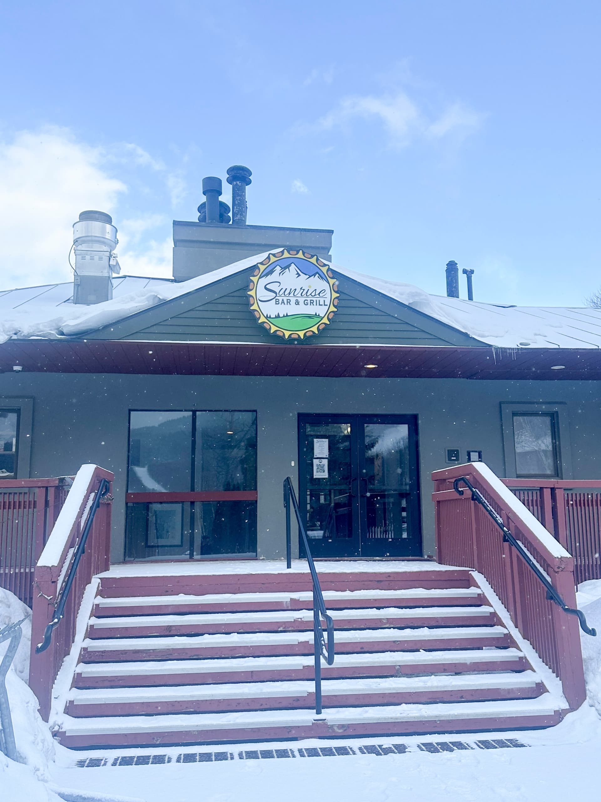 Sunrise Bar and Grill
